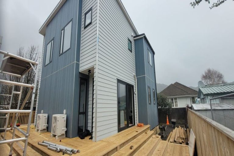 Photo of property in 4 Butler Street, Naenae, Lower Hutt, 5011