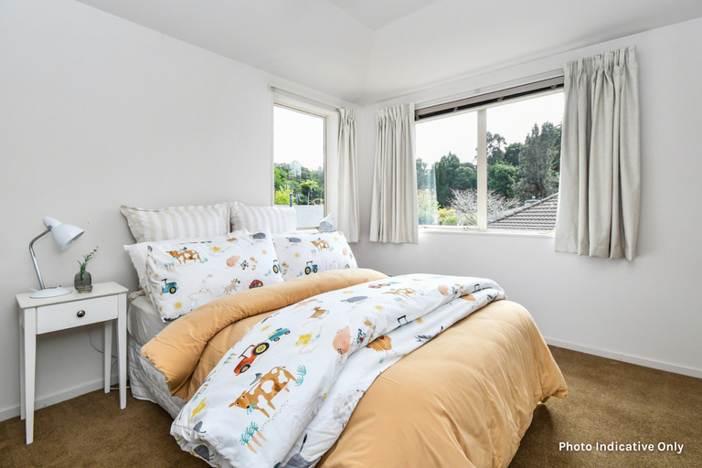 Photo of property in 356a Great South Road, Opaheke, Papakura, 2113