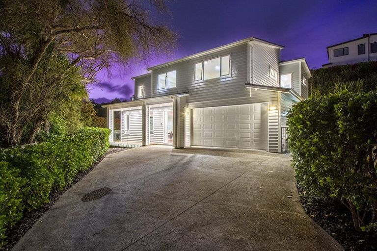 Photo of property in 9 Carex Way, Long Bay, Auckland, 0630