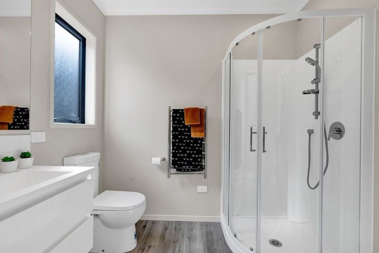 Photo of property in 40d Dillon Drive, Bell Block, New Plymouth, 4312