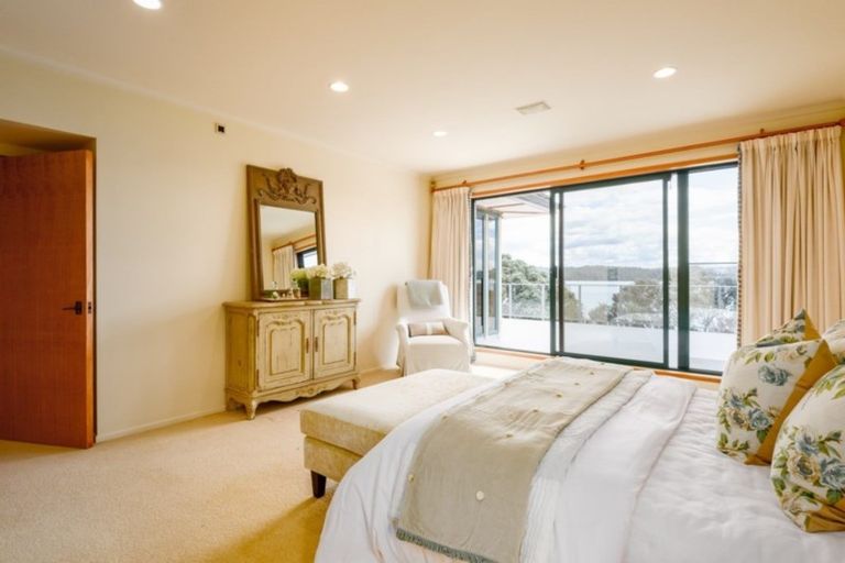 Photo of property in 73 Argyle Street, Herne Bay, Auckland, 1011