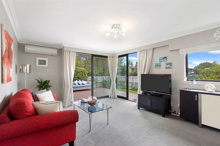 Photo of property in 19 Tudor Avenue, Ilam, Christchurch, 8041