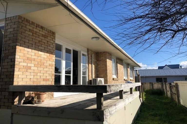 Photo of property in 16a Bristol Avenue, Brookfield, Tauranga, 3110