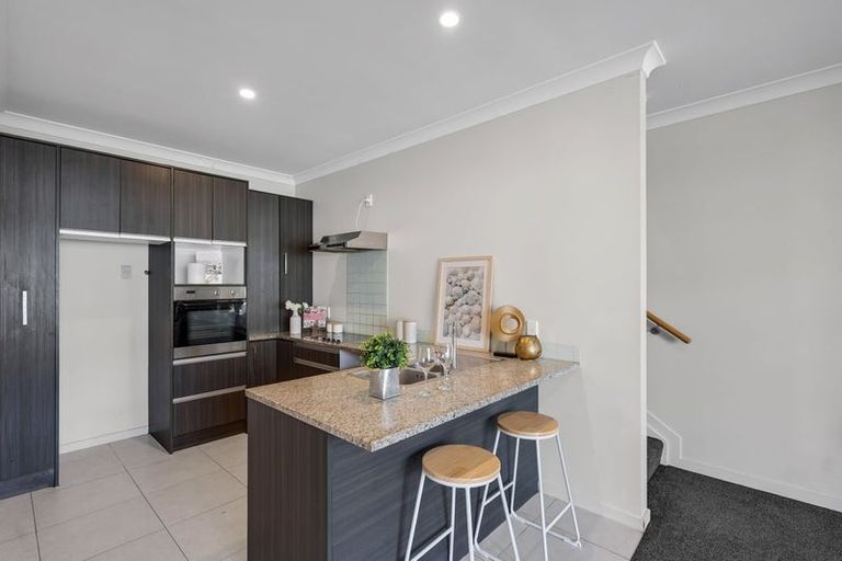 Photo of property in 7/44 Carlos Drive, Flat Bush, Auckland, 2016