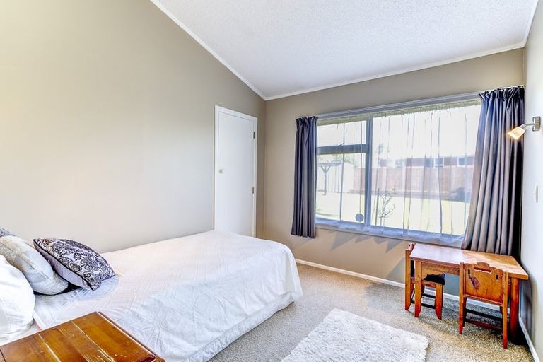 Photo of property in 23 Northview Lane, Nawton, Hamilton, 3200