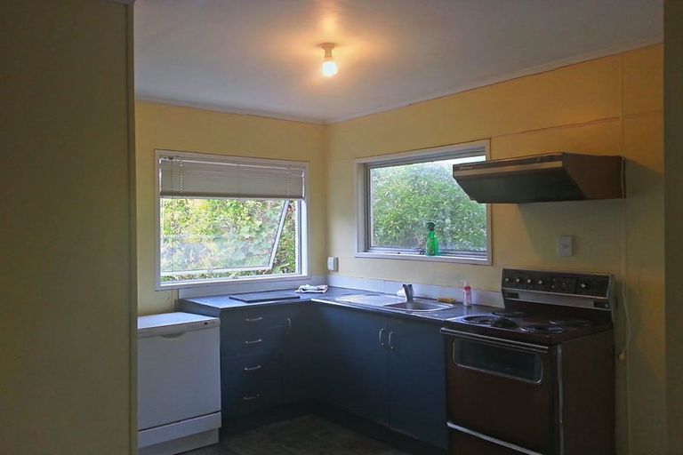 Photo of property in 2/63 High Road, Glenfield, Auckland, 0629