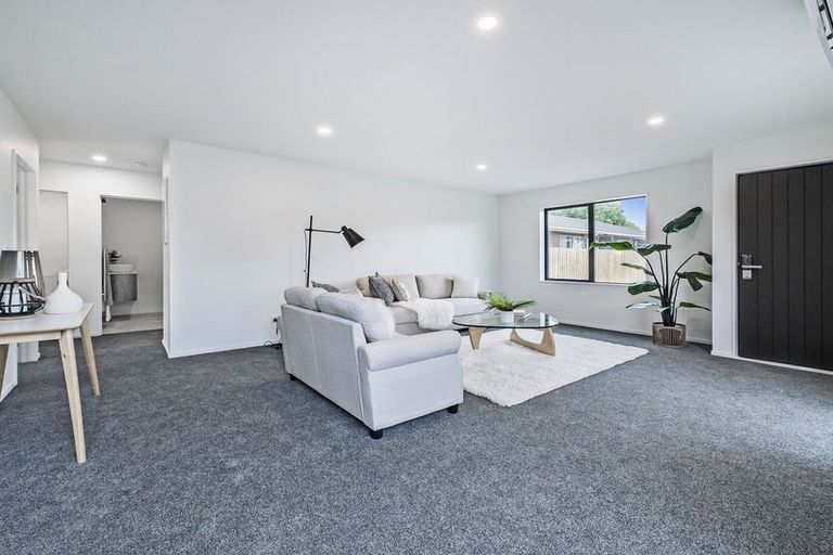 Photo of property in 54a Russley Road, Russley, Christchurch, 8042