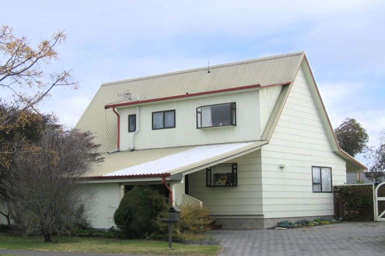 Photo of property in 26 Ryan Crescent, Greenmeadows, Napier, 4112