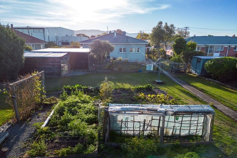 Photo of property in 13 Michael Street, Waimate, 7924