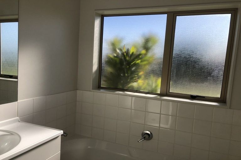 Photo of property in 4 Ribbonwood Close, Te Kauwhata, 3710