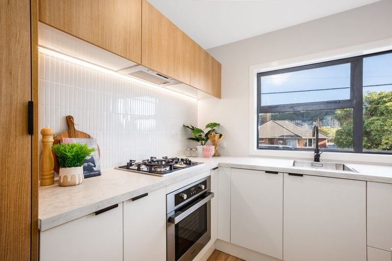 Photo of property in 3/24 Bull Avenue, Wainuiomata, Lower Hutt, 5014