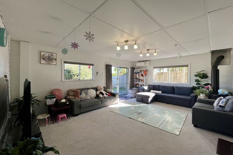 Photo of property in 158 Verbena Road, Birkdale, Auckland, 0626