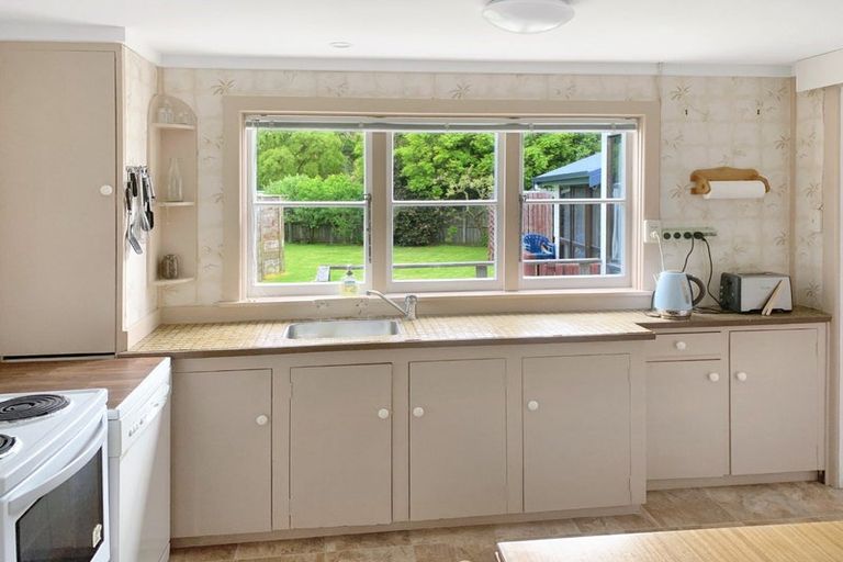 Photo of property in 26 Arowhenua Road, Kerrytown, Timaru, 7975