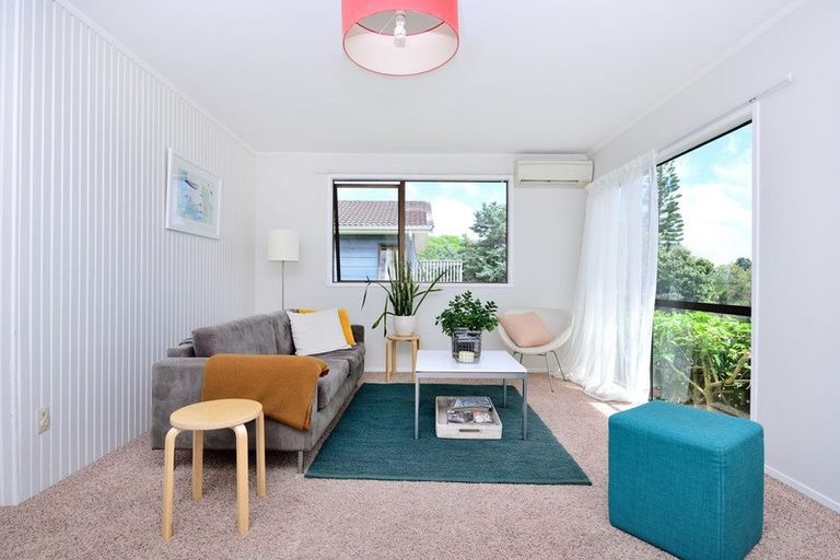 Photo of property in 56 Pemberton Avenue, Bayview, Auckland, 0629
