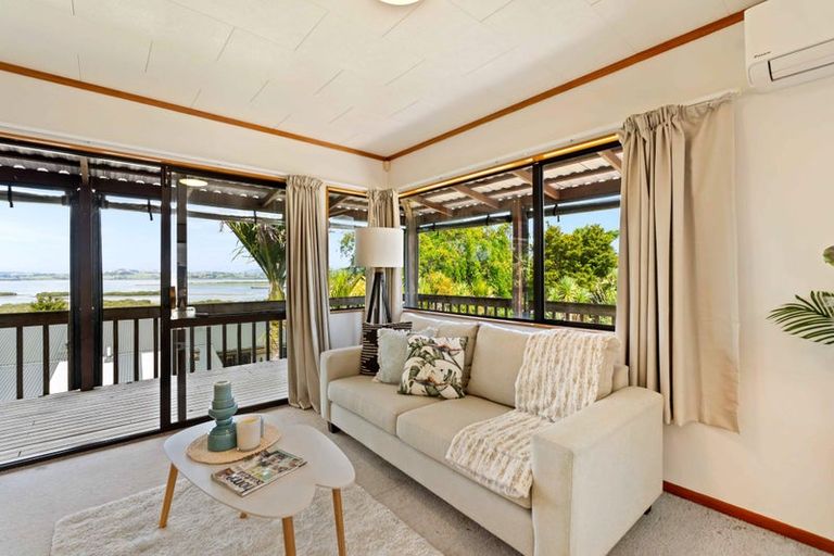 Photo of property in 70a West View Crescent, Onerahi, Whangarei, 0110