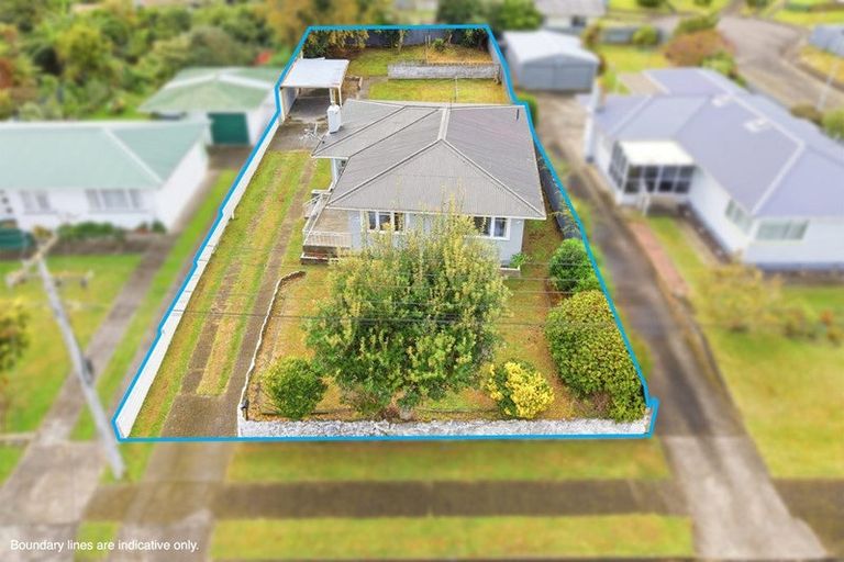 Photo of property in 10 Camellia Avenue, Aramoho, Whanganui, 4500