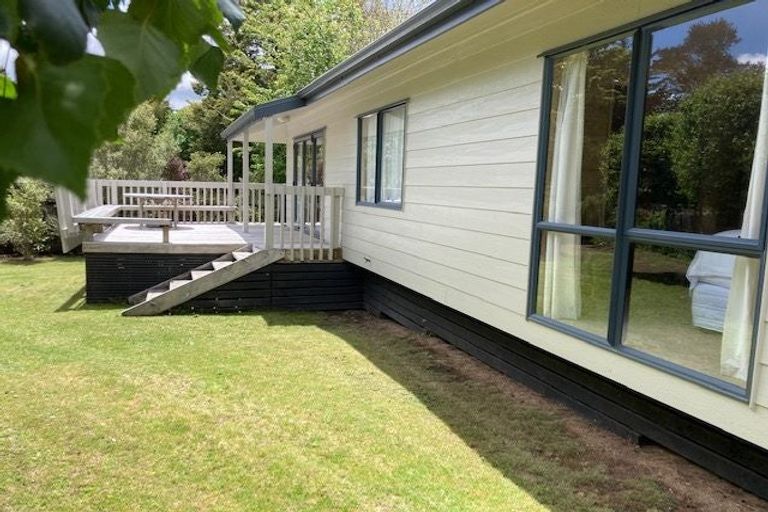 Photo of property in 2/58 Kinloch Road, Kinloch, Taupo, 3377