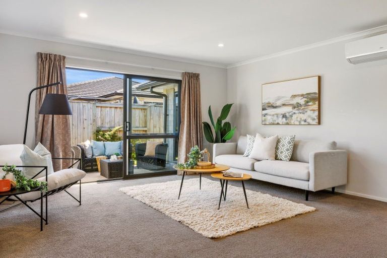 Photo of property in 11 Kahuparere Crescent, Pyes Pa, Tauranga, 3112