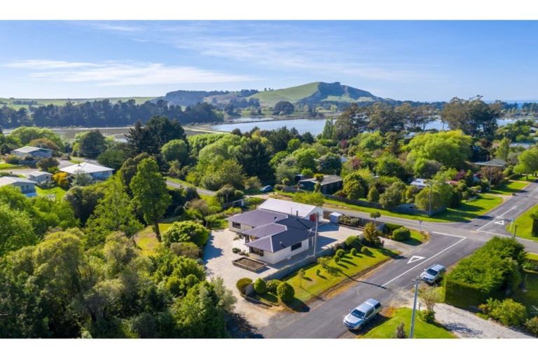 Photo of property in 47 Geelong Street, Waikouaiti, 9510
