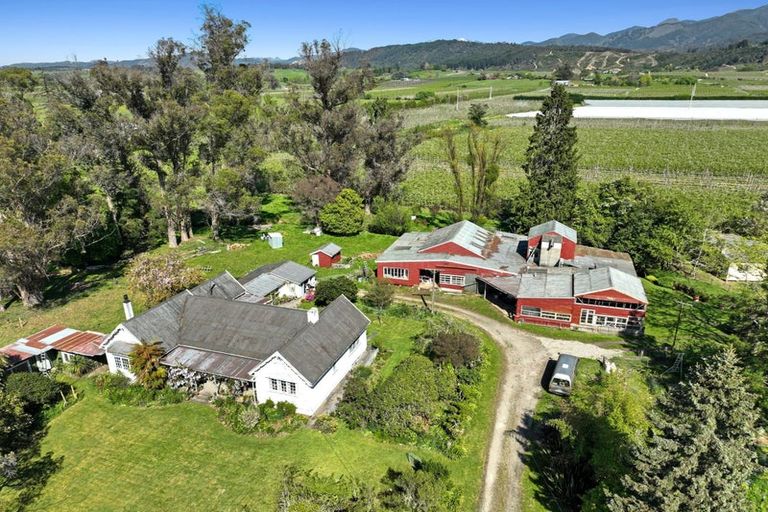 Photo of property in 66 Central Road, Lower Moutere, Upper Moutere, 7175