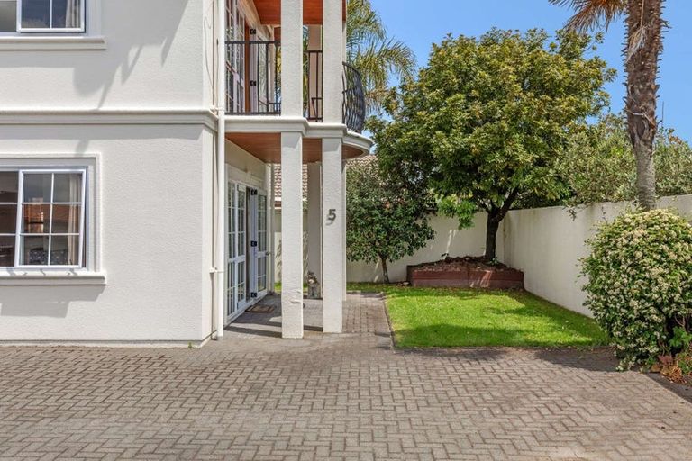 Photo of property in 5/1336 Pukuatua Street, Rotorua, 3010