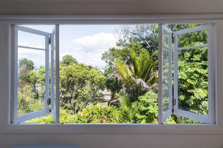 Photo of property in 56 Stout Street, Whataupoko, Gisborne, 4010