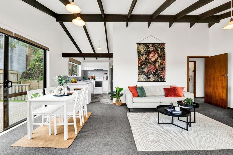 Photo of property in 2/88 David Street, Lynmouth, New Plymouth, 4310