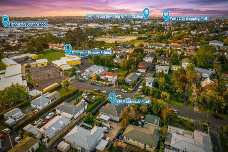 Photo of property in 24b Ribblesdale Road, Henderson, Auckland, 0612