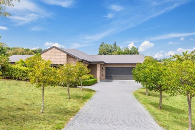 Photo of property in 59 Dalmore Way, Acacia Bay, Taupo, 3385