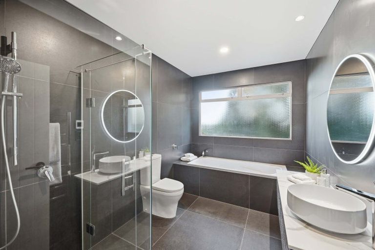 Photo of property in 15 Oak Manor Drive, Albany, Auckland, 0632
