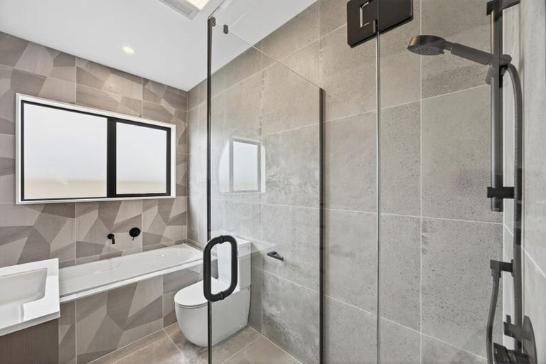 Photo of property in 13 Huringa Road, Karaka, Papakura, 2113