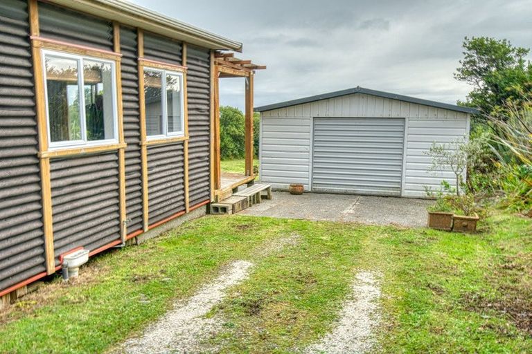 Photo of property in 1307 Coast Road, Nine Mile, Runanga, 7873