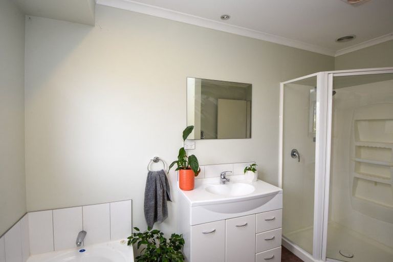 Photo of property in 4 Glamorgan Drive, Torbay, Auckland, 0630