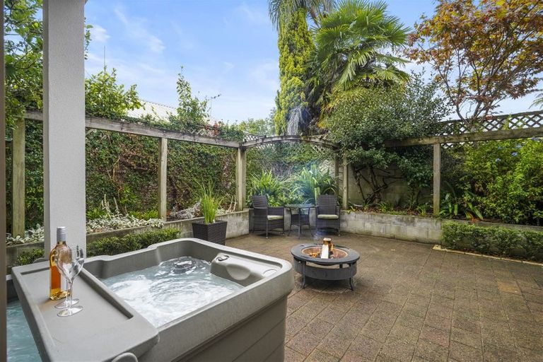 Photo of property in 33 Anglesea Street, Hamilton Central, Hamilton, 3204