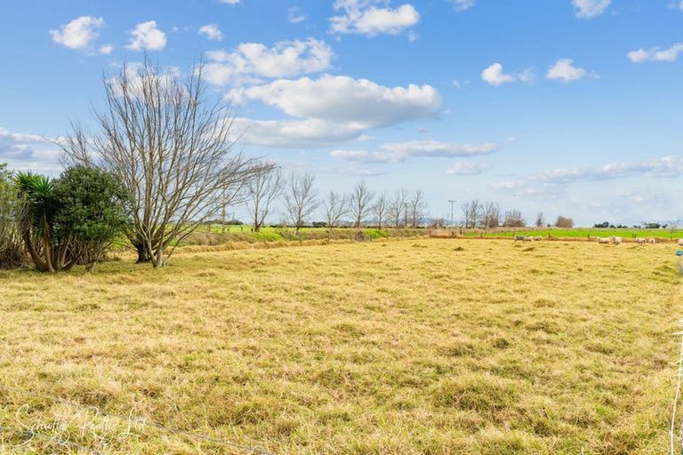 Photo of property in 16 Wallace Road, Ruawai, 0591