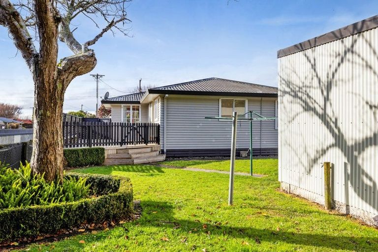 Photo of property in 35 Fantham Street, Hawera, 4610