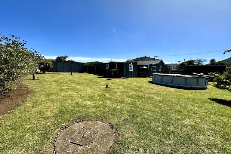Photo of property in 12 Briscoe Street, Awakino, Mokau, 4376