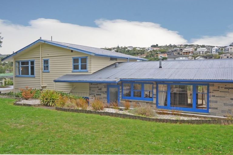 Photo of property in 20 Silverbirch Grove, Churton Park, Wellington, 6037