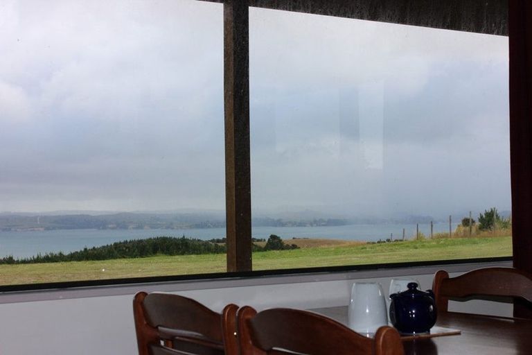 Photo of property in 986 Tinopai Road, Tinopai, Matakohe, 0593