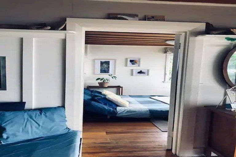 Photo of property in 38 The Parade, Paekakariki, 5034