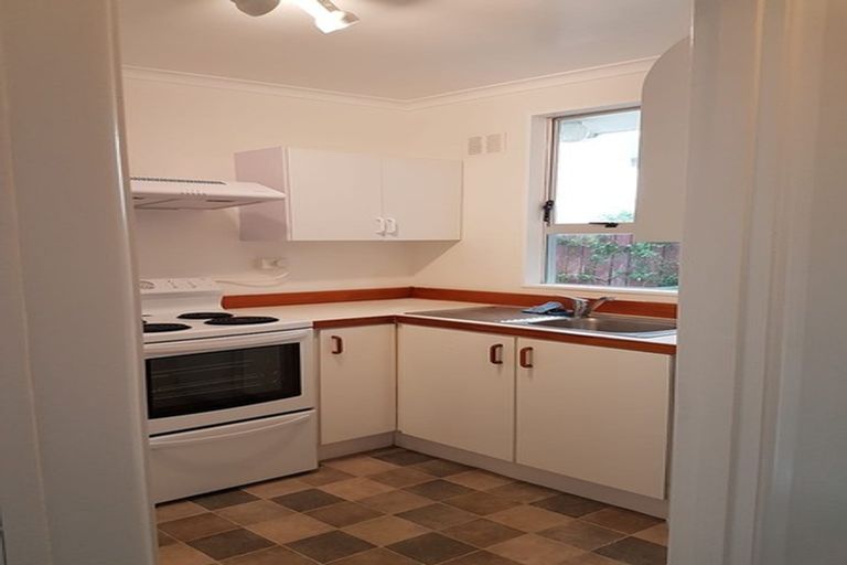 Photo of property in 7/72 Freyberg Street, Lyall Bay, Wellington, 6022