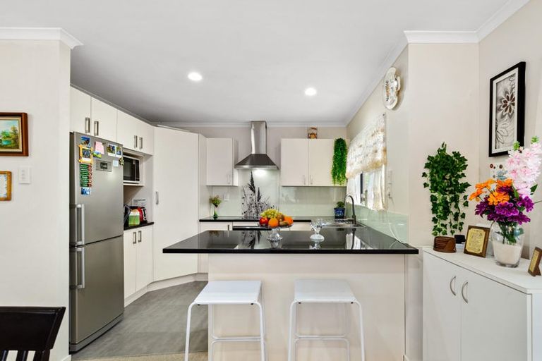 Photo of property in 3 Munroe Road, Ranui, Auckland, 0612