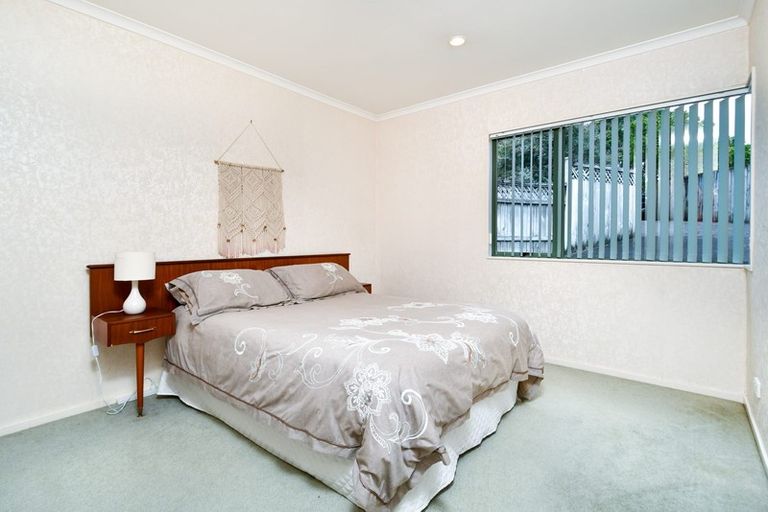 Photo of property in 25b Duncan Avenue, Te Atatu South, Auckland, 0610