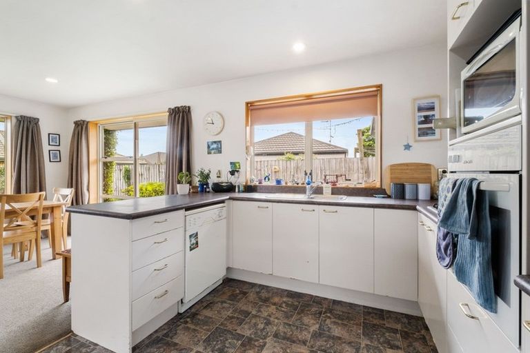 Photo of property in 18 Baxter Place, Stoke, Nelson, 7011