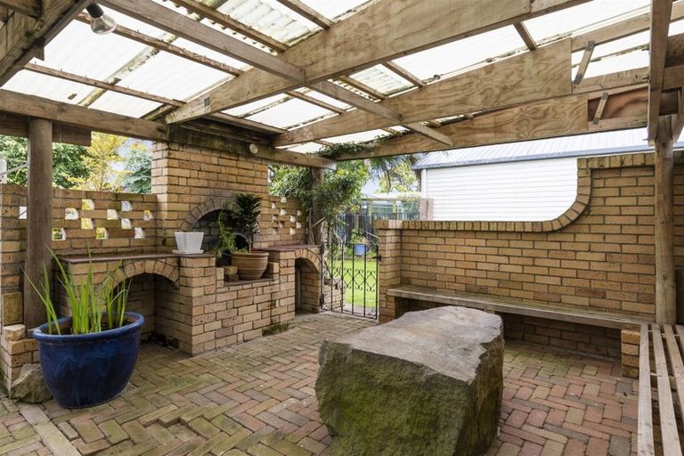 Photo of property in 155 Edgecumbe Road, Tauranga South, Tauranga, 3112