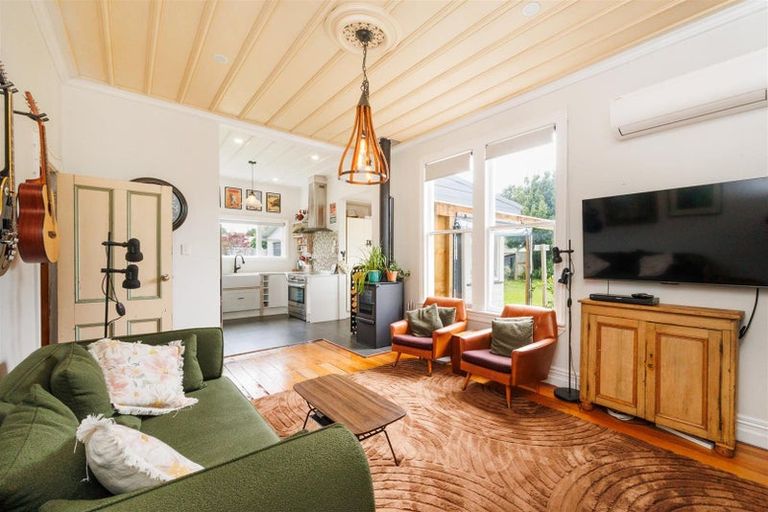 Photo of property in 4 Bond Street, Marton, 4710