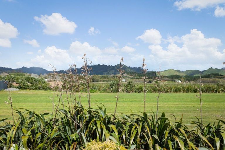 Photo of property in 15 Reel Road, Athenree, Waihi Beach, 3611