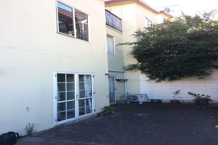 Photo of property in 4a Macdonald Crescent, Te Aro, Wellington, 6011