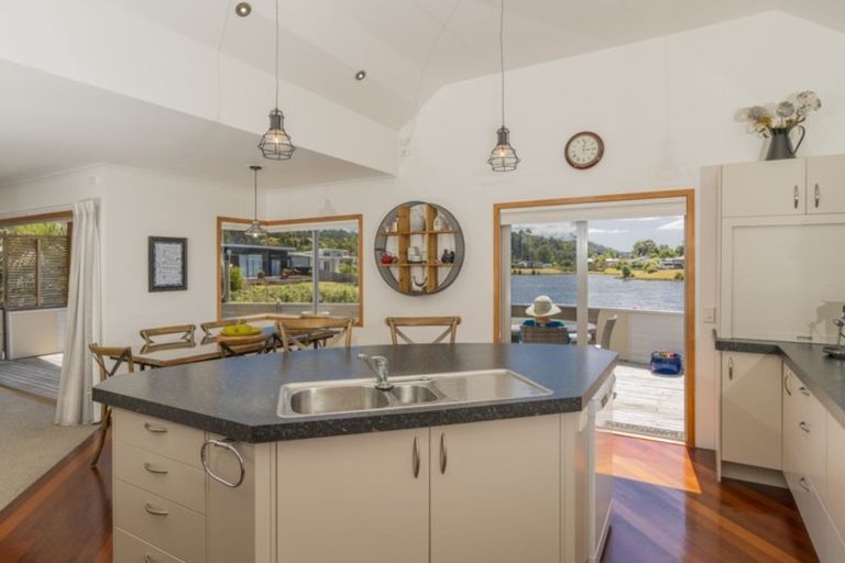 Photo of property in 36 Motukorure Parade, Cooks Beach, Whitianga, 3591