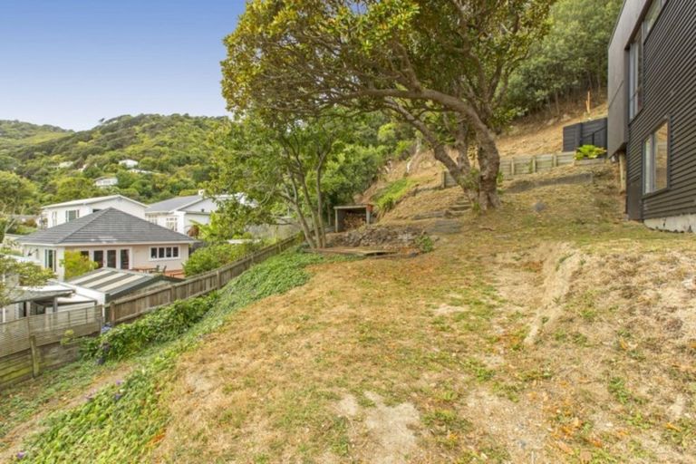 Photo of property in 24a Tawa Street, Eastbourne, Lower Hutt, 5013